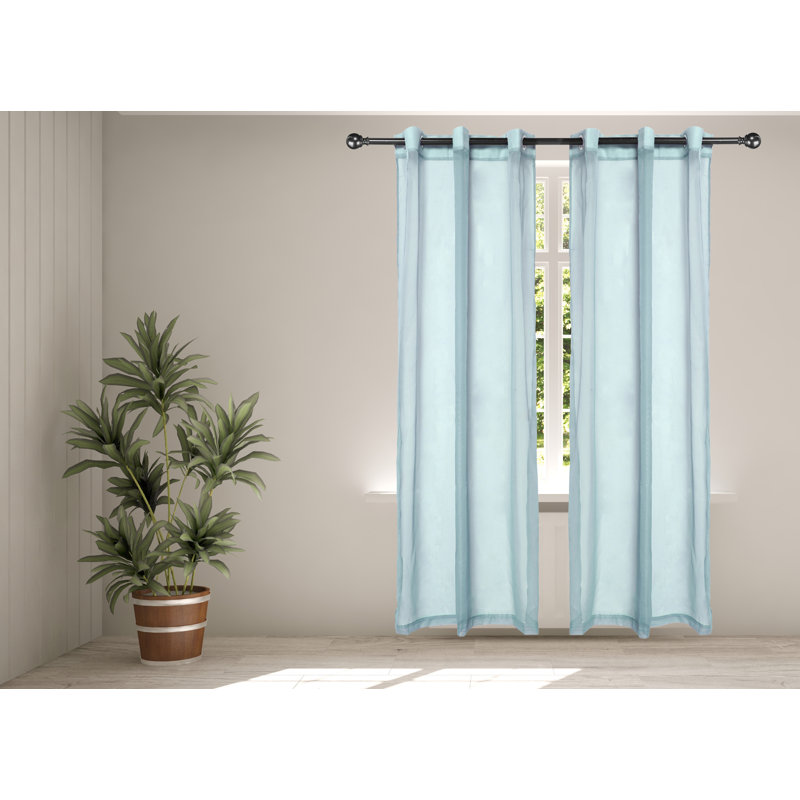Paire de rideaux transparents avec œillets Hayneville, l 54 po x L 96 po, Bleu ciel