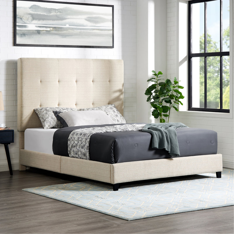 Grand lit plateforme tapissier capitonné beige, Beige