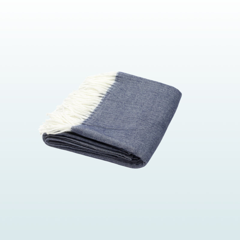 Jeté en peluche à chevrons Trio, L 59,85 po x l 49,88 po, Bleu
