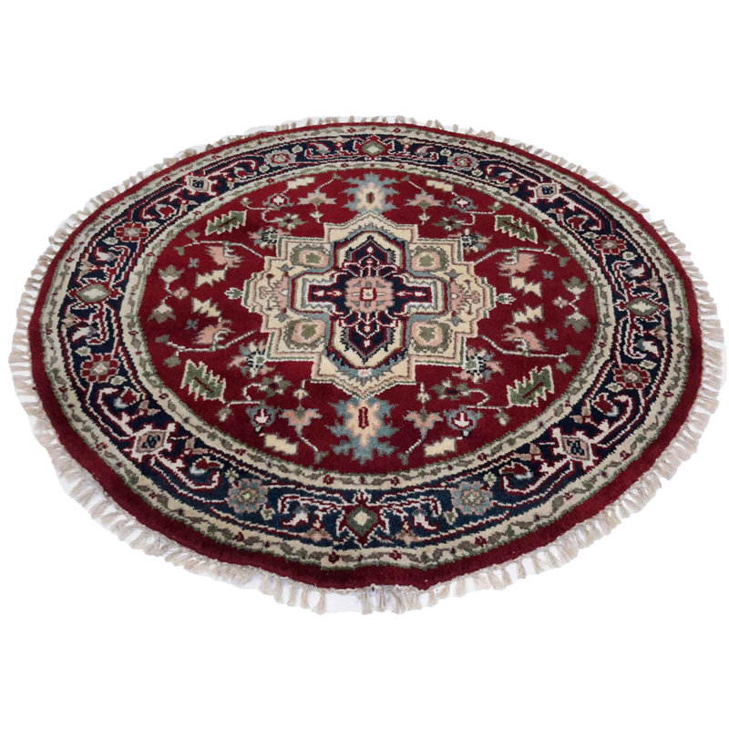Kassiani Oriental Area Rug in Red