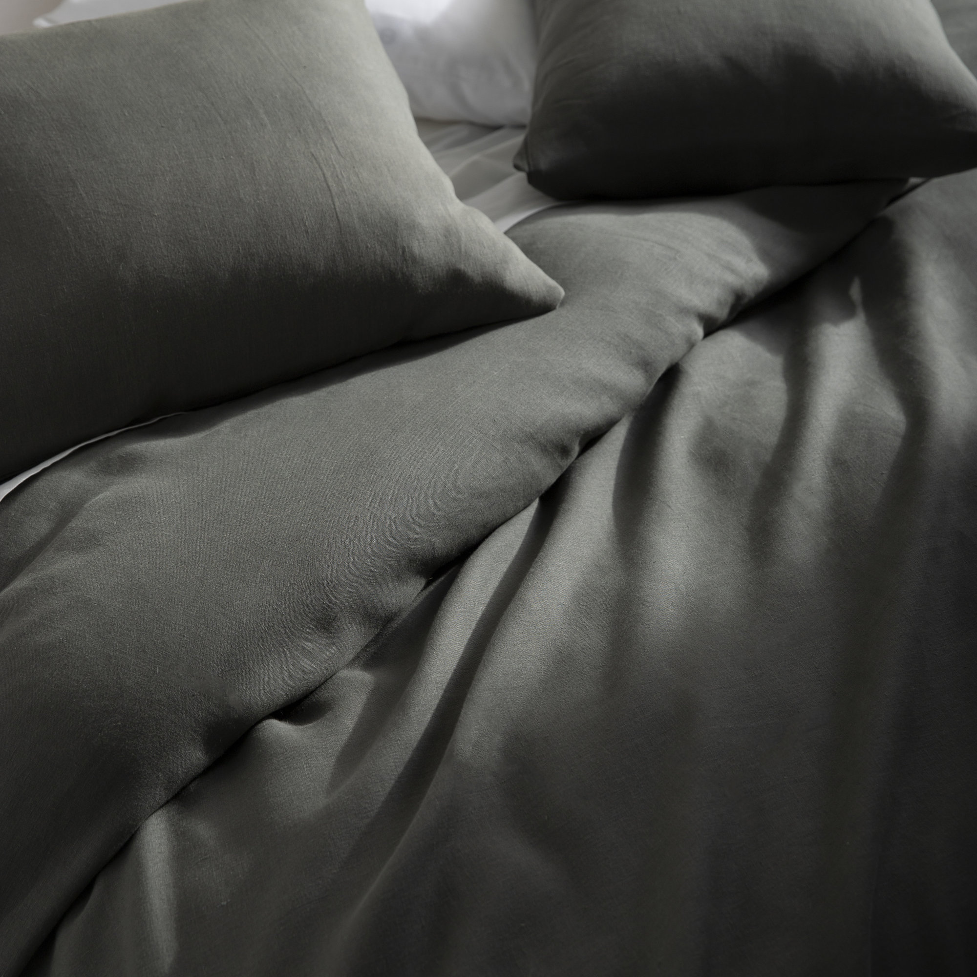 Pia 100% Linen Duvet Cover Set, Olive, King Duvet Cover + 2 King Shams