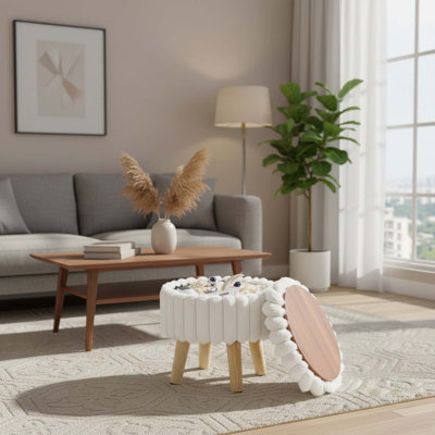 Mini-table basse pour fauteuil avec repose-pieds crème