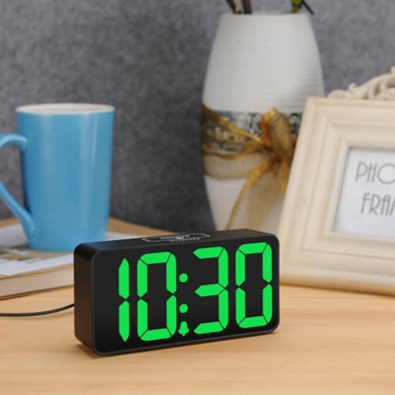 Petit réveil numérique pour chambre à coucher avec grands grands chiffres, Noir / Bleu
