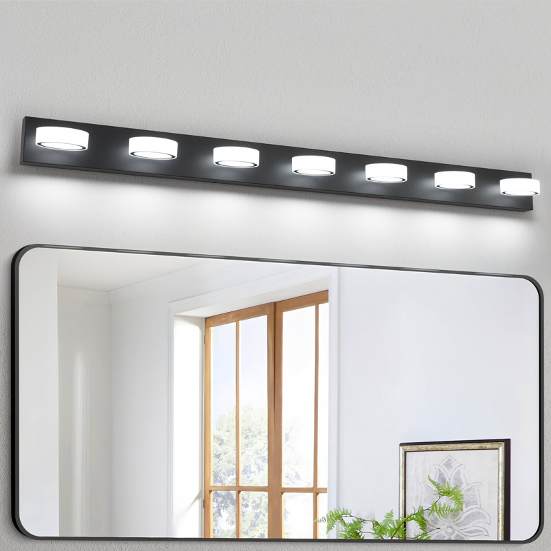 Éclairage pour meuble-lavabo à DEL Macfadden, haute transmittance et intensité variable avec rotation à 270 °, Noir mat, 7