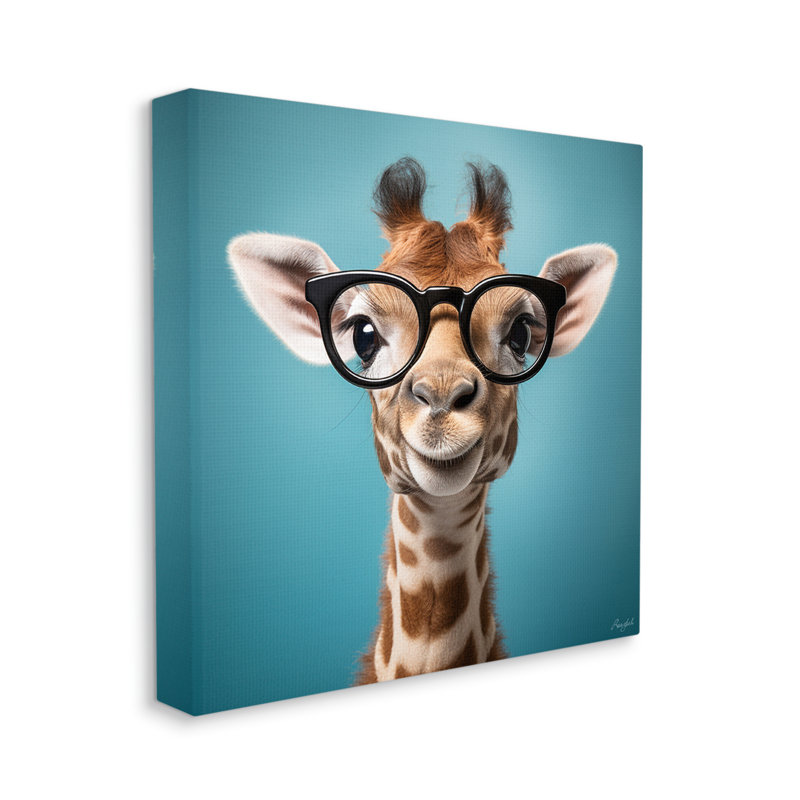 Girafe avec des lunettes sur bois, Giclée encadrée noir minuit, H 24 po x l 24 po x P 1,5 po