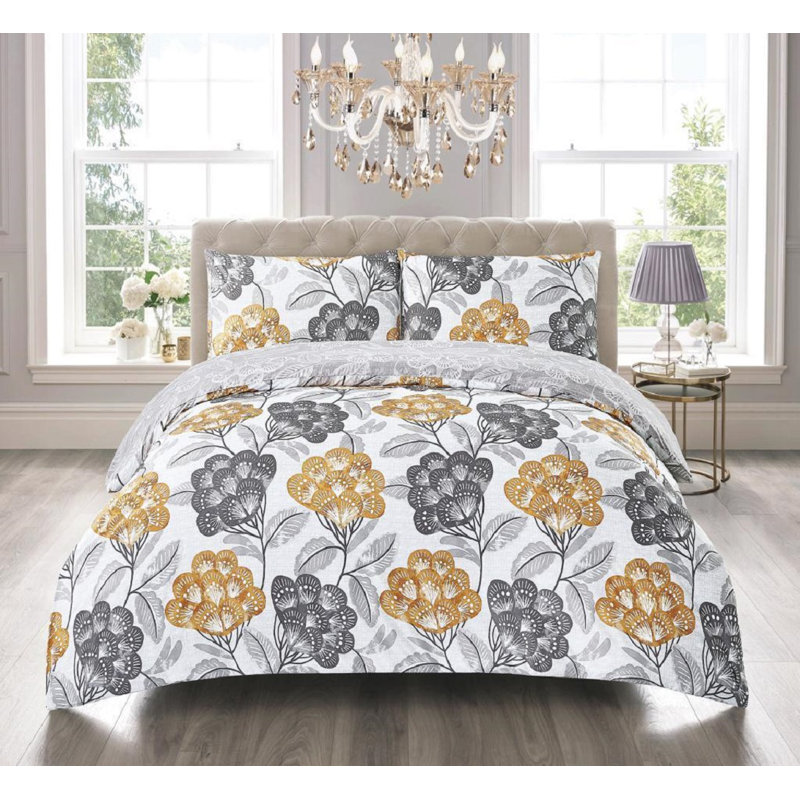 Duvet Cover Set with Pillowcases Cotton Rich Damask Pattern Bedding Soft Easy Care Wrinkle Resistant and Durable, Ochre