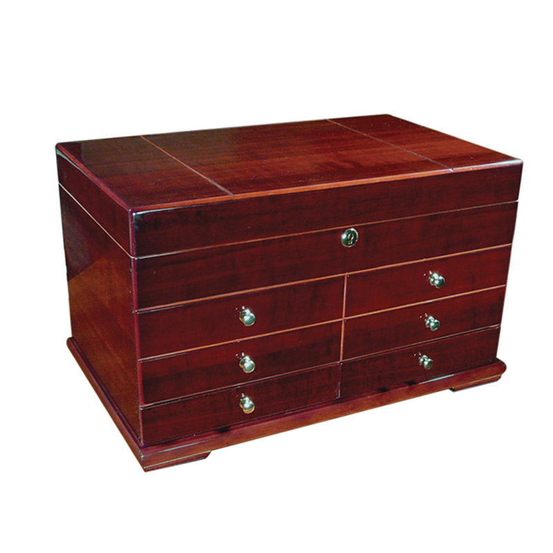 Haeryst Wood Cigar Humidor
