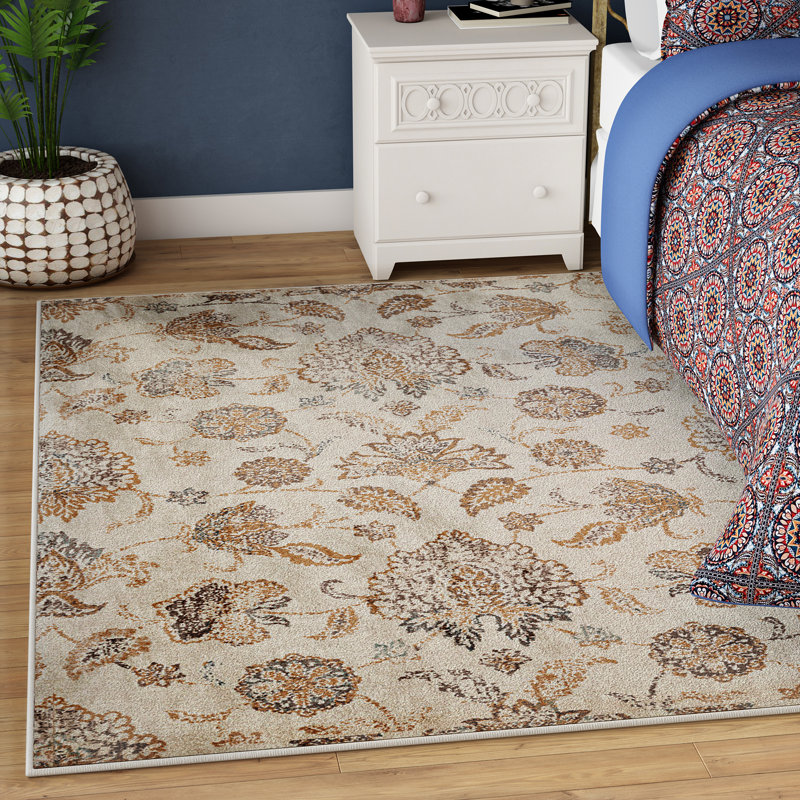 Tapis beige Farwa, Rectangle 5 pi 3 po x 7 pi 2 po