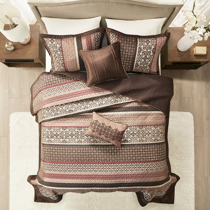 Courtepointe réversible 5 pièces - très grand / très grand rouge avec motifs géométriques et motifs de coussins décoratifs confortables