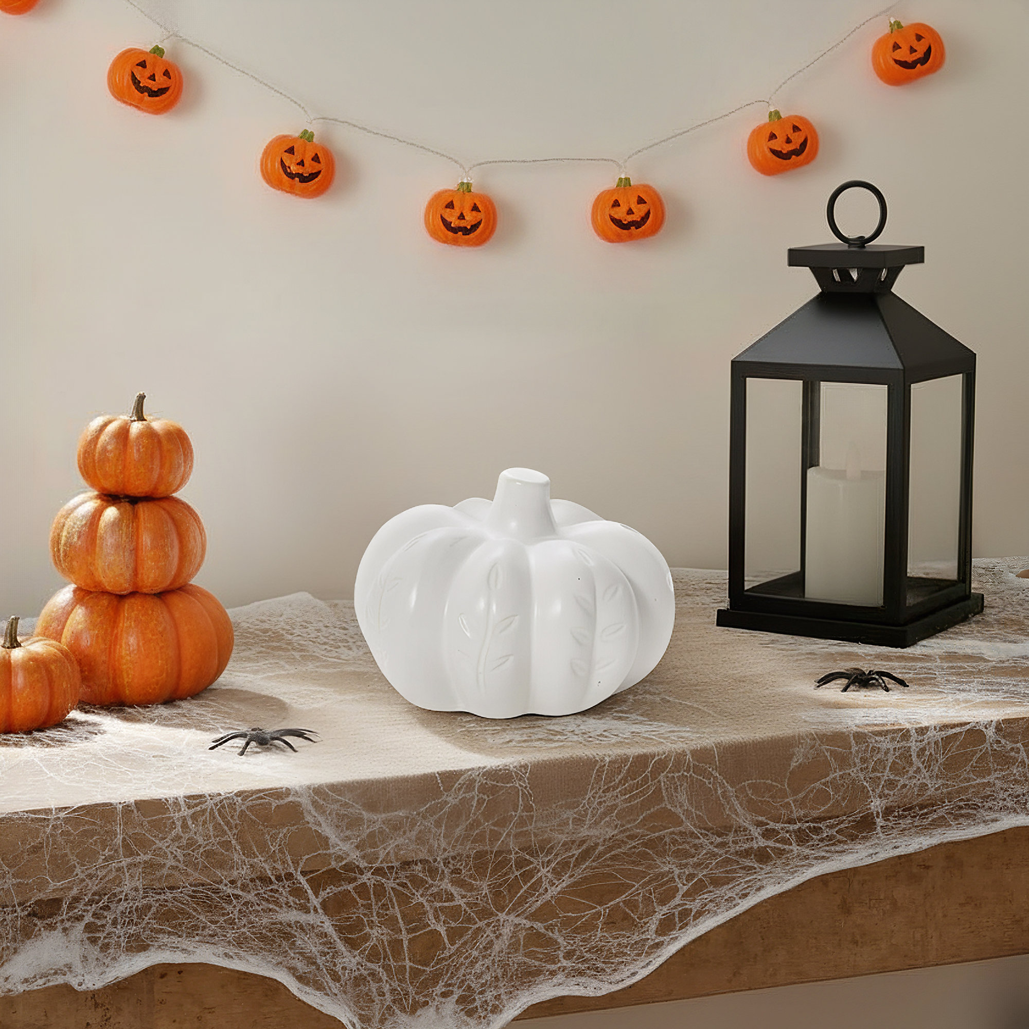 Garner Pumpkin, 5" H x 5.25" W x 5.25" D