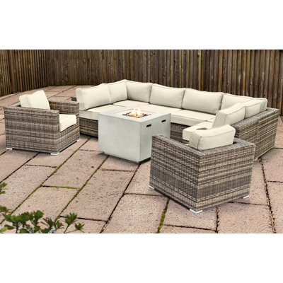 Ensemble de conversation modulaire 9 pièces avec coussins Sunbrella et foyer en béton Lsi