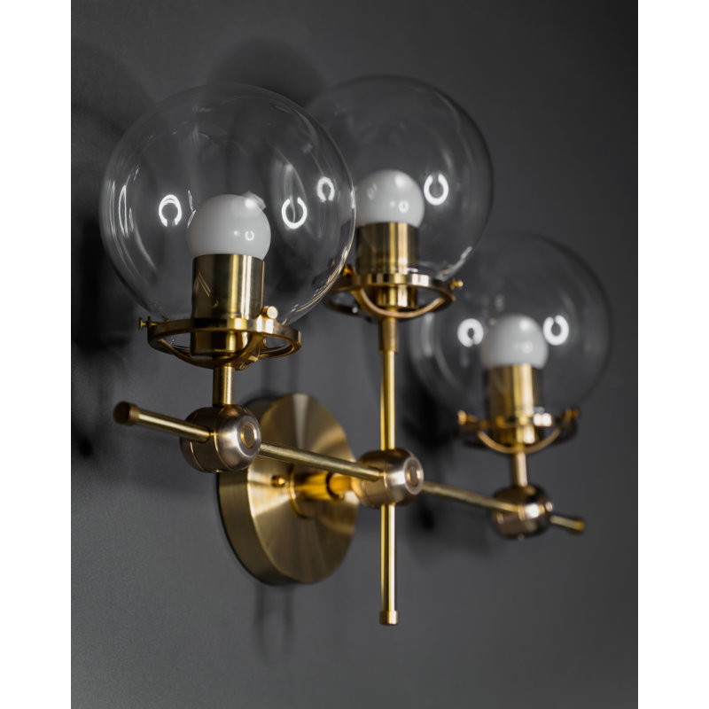Wallchiere, Raw Brass