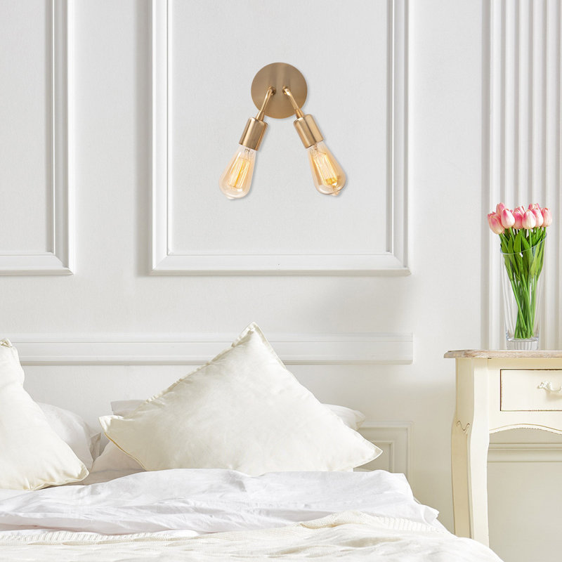 Loni Armed Sconce, Brass