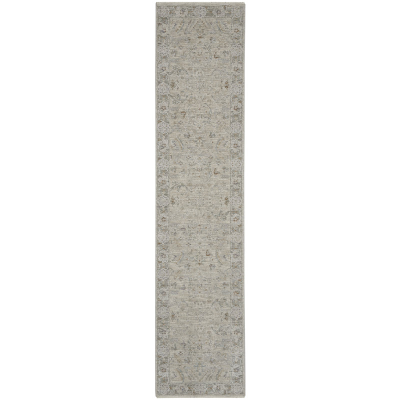 Tapis traditionnel gris Ryann, Tapis de couloir 2 pi 3 po x 10 pi 2 po