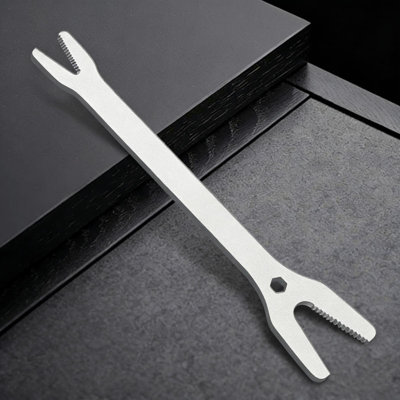 A wrench 8-25mm Wrench Receive