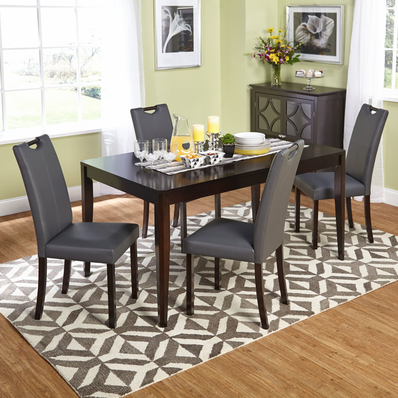 Chiraca 4 - Person Four Leg Dining Set, Gray
