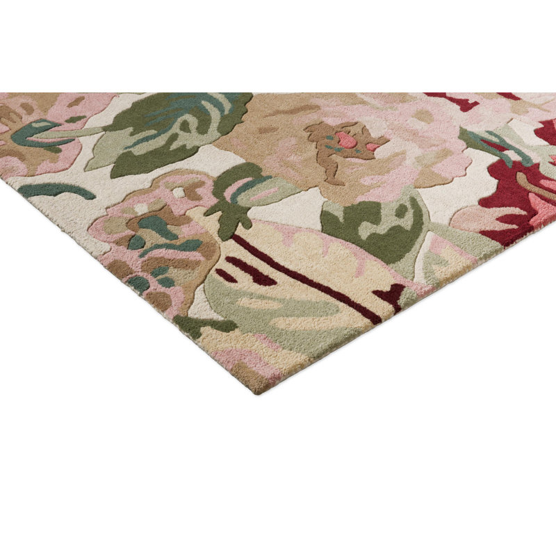 Hand Tufted Wool Floral Area Rug in Red, Rectangle 4'7" x 6'7"