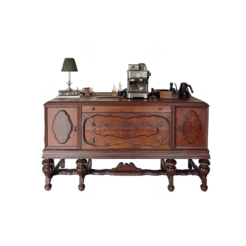 Armoire d'entrée de style français