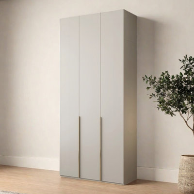Simple Solid Colour Fashion Wardrobe