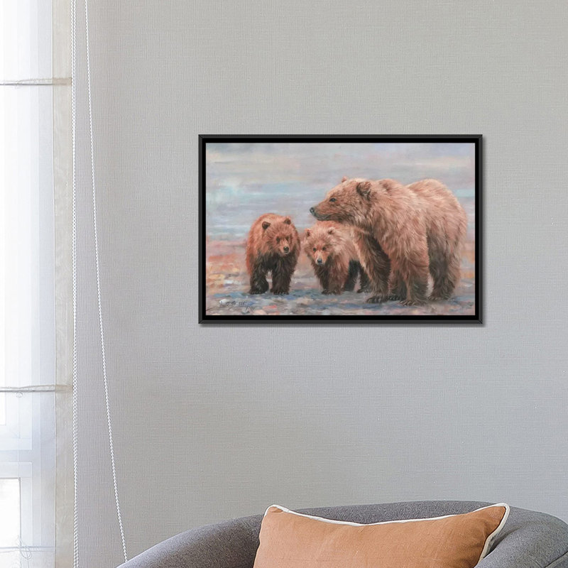 «Three Bears», impression sur toile, Toile avec cadre noir, Pas de tapis, H 32 po x l 48 po x P 1,5 po