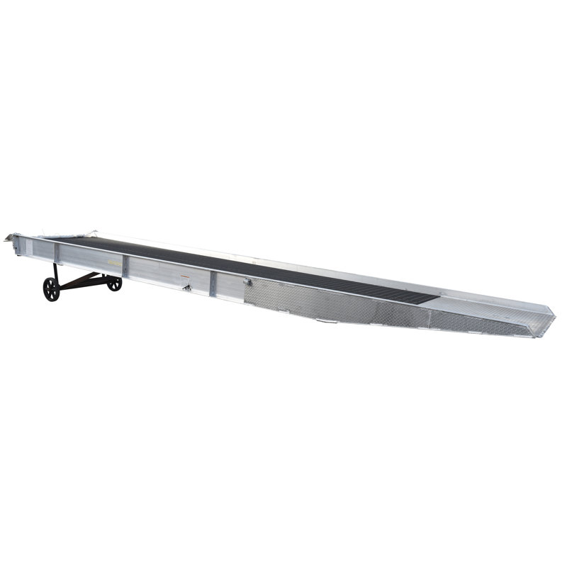 Rampe de cour 45 po Vestil, H 45 po x l 74 po x P 360 po