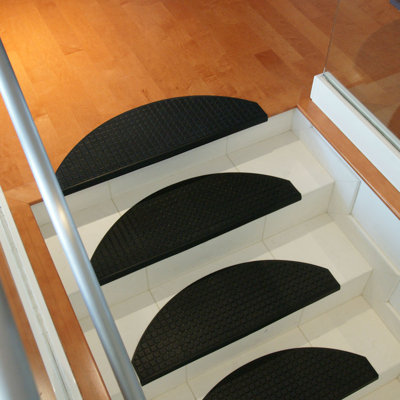 Non-Slip Stair Tread