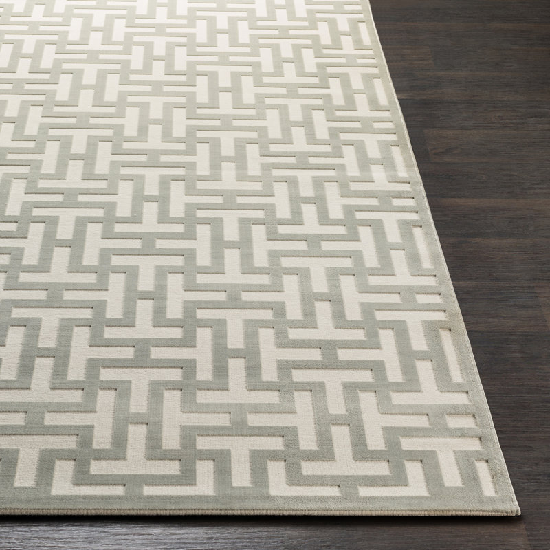 Barclee Geometric Indoor Rug, Rectangle 2' x 3'