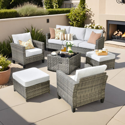 Ensemble de 6 meubles de patio, canapés d'extérieur en osier avec table basse à énergie solaire et coussins confortables, ensemble de canapé à haut dossier toutes saisons pour terrasse