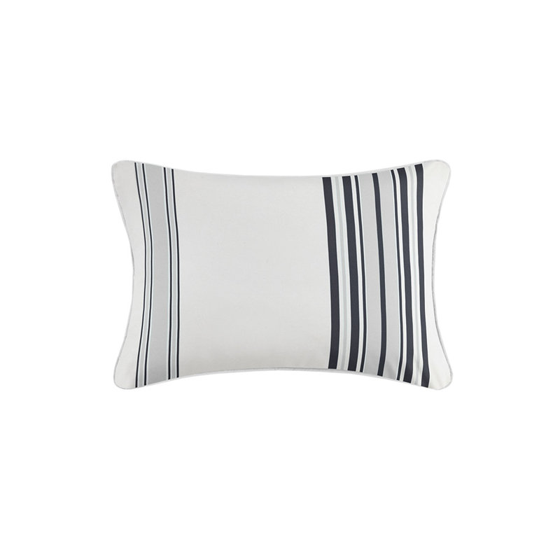Oreiller d'extérieur à rayures verticales Gracie Mills Frederick 3M Scotchgard, H 5 po x l 20 po, Rectangulaire
