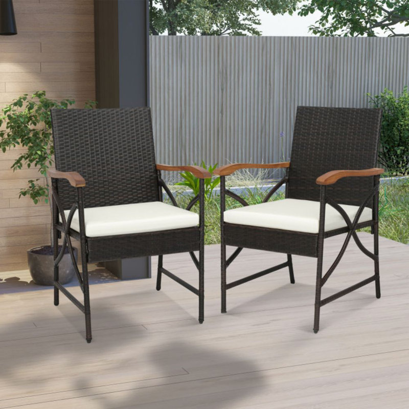 Set Of 2 Patio Wicker Chairs With Soft Zippered Cushion