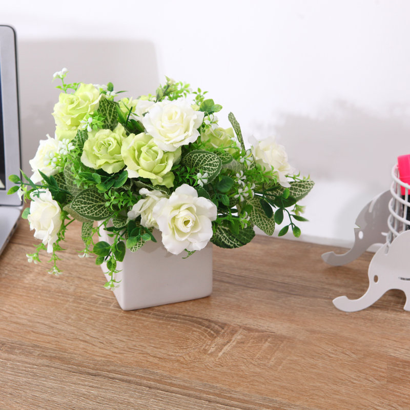 Rose Arrangement in Pot