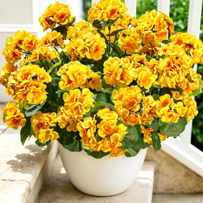 6 pièces de fleurs de géranium artificielles pour la décoration extérieure, fausses fleurs de géraniums en soie résistantes aux rayons UV, véritables plantes artificielles pour le jardin de la véranda