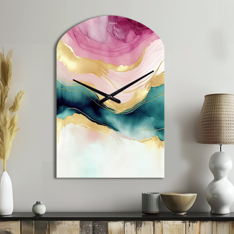 Horloge murale abstraite géométrique en marbre rose III - horloge murale asymétrique en métal, Moyenne