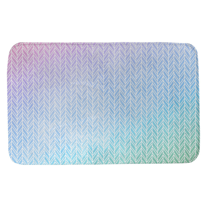 Tapis pour salle de bain à rayures antidérapantes Leffel, l 23 po x L 36 po, Bleu / Rose / Vert