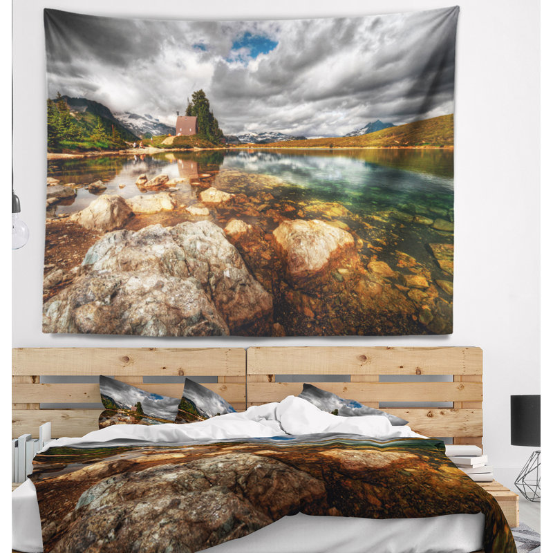 Paysage avec magnifique tapisserie lac de montagne, H 68 po x l 80 po
