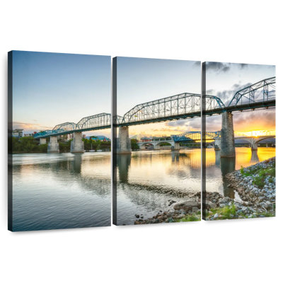Sireci Tennessee's Walnut Street Bridge