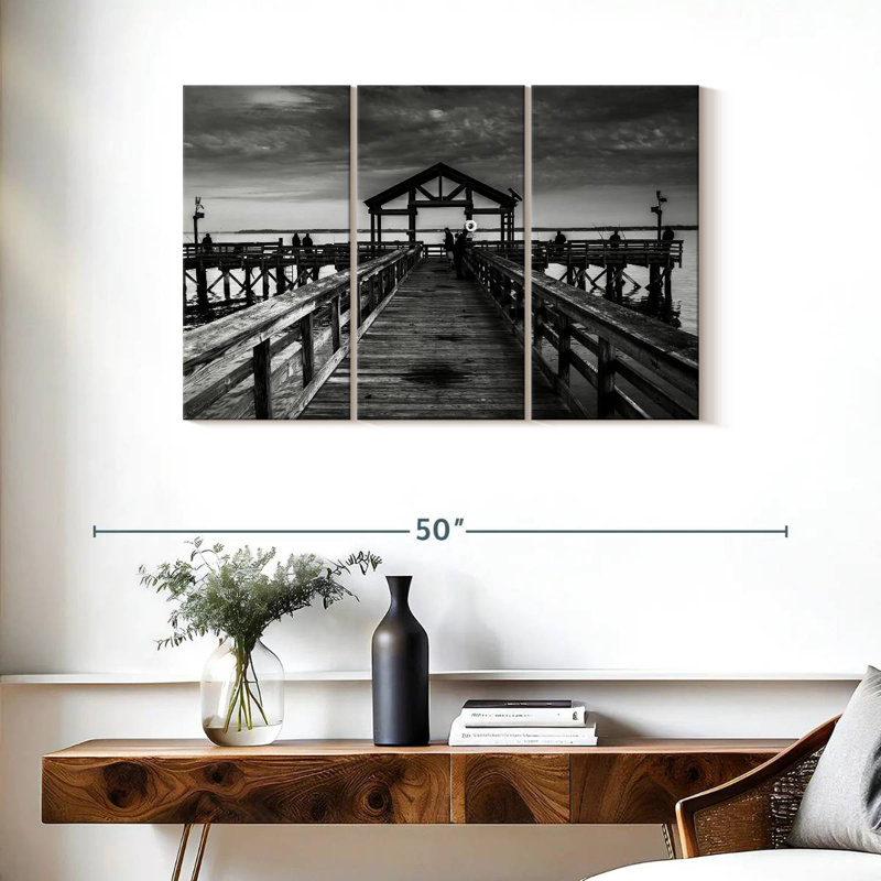 Monochrome potomac fishing pier Aletra, H 24 po x l 38 po