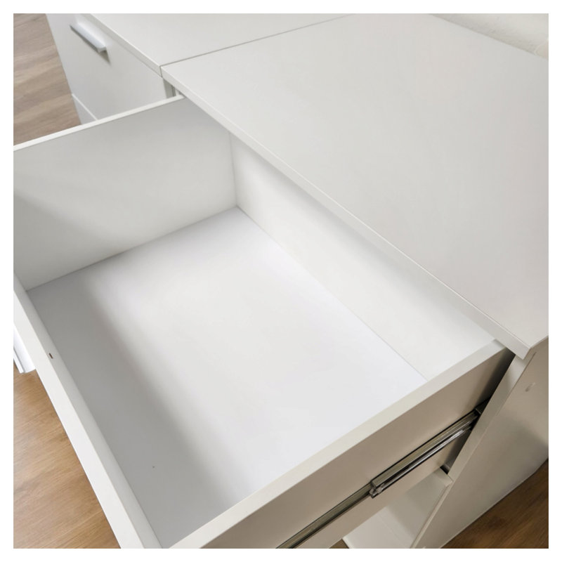 Commode blanche à trois tiroirs Morgan