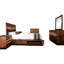 Chambre à coucher 5 pièces pour lit king, couleur noyer, tête de lit avec bord naturel et table de chevet assortie.