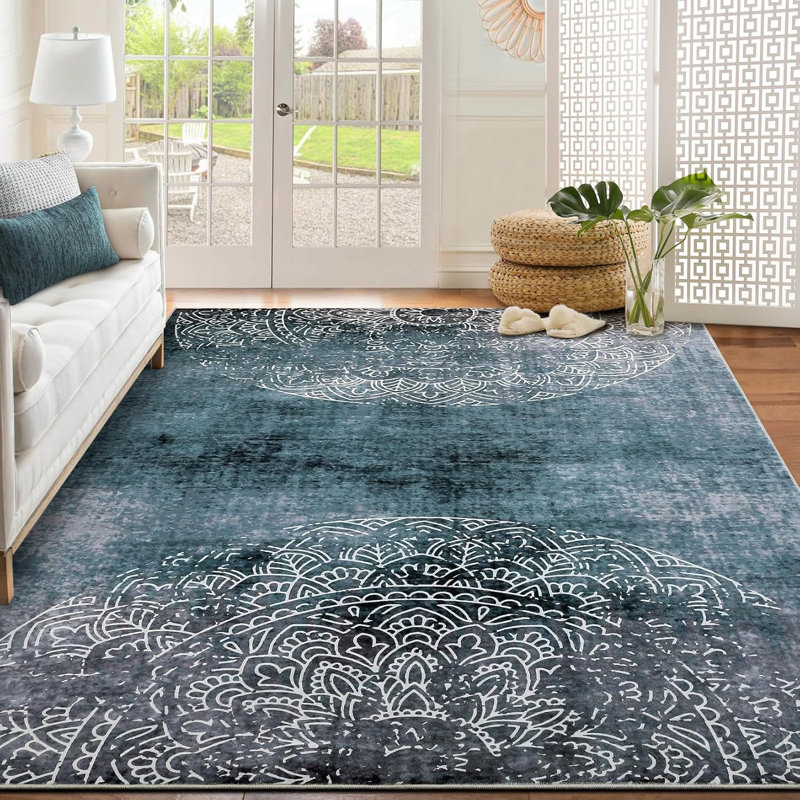 2x6 Washable Runner Rug, Vintage Ombre Non-Slip Kitchen Carpet, Low Pile, Soft Medallion Boho Design for Hallway, Entryway, Grey