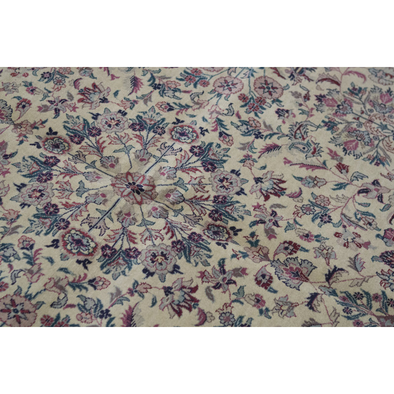 Hand-Knotted High-Quality Ivory Area Rug