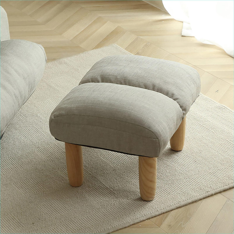 Tabouret à pédale en métal gris doux
