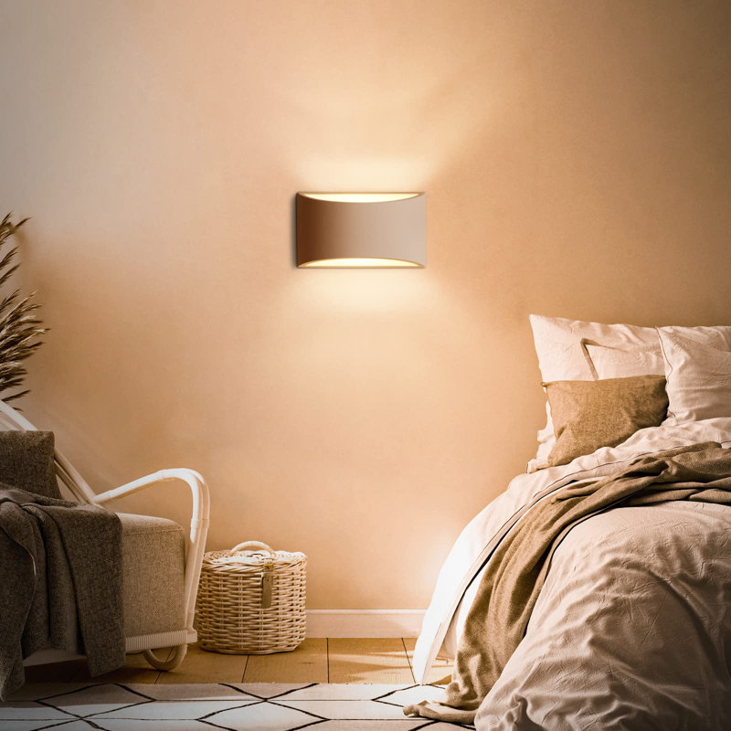 Darey Ceramic Flush Mounted Sconce