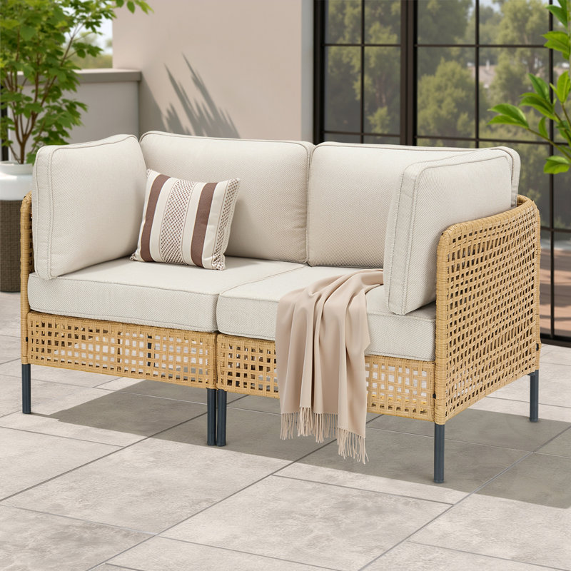 Outdoor Wicker Sofa with Csuhions