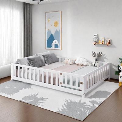 Lit plateforme double avec clôture et porte pour enfants Lit Montessori