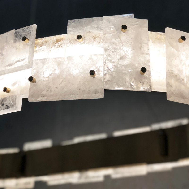 Luminaire suspendu clair Petra Mille, Bronze antique, Fumée, 30" Length x 20" Width x 6" BH x 31" OAH