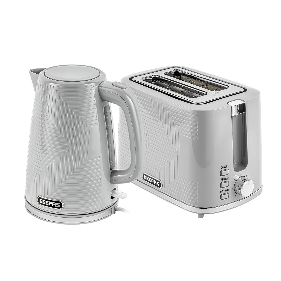 GEEPAS 1.7L 3KW Cordless Electric Kettle, 900W 2 Slice Bread Toaster Combo Set | 360Â° Rotational Base Concealed Heating & Otter Control 7 Level Brown