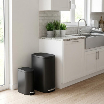 Ensemble de bacs en métal 13 gallons + 2,6 gallons, poubelles à pédale en acier inoxydable avec seaux intérieurs et poignées et finition antirouille, poubelle de cuisine pour la cuisine, le bureau et la salle de bain