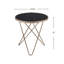Table de bout, champagne et verre-690327310