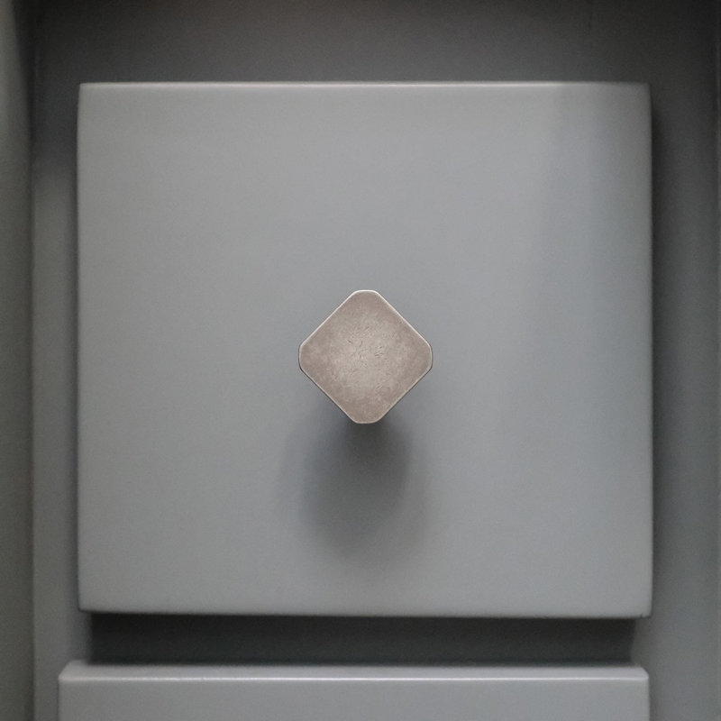 Mod Square Knob, Matte Black/Weathered Nickel